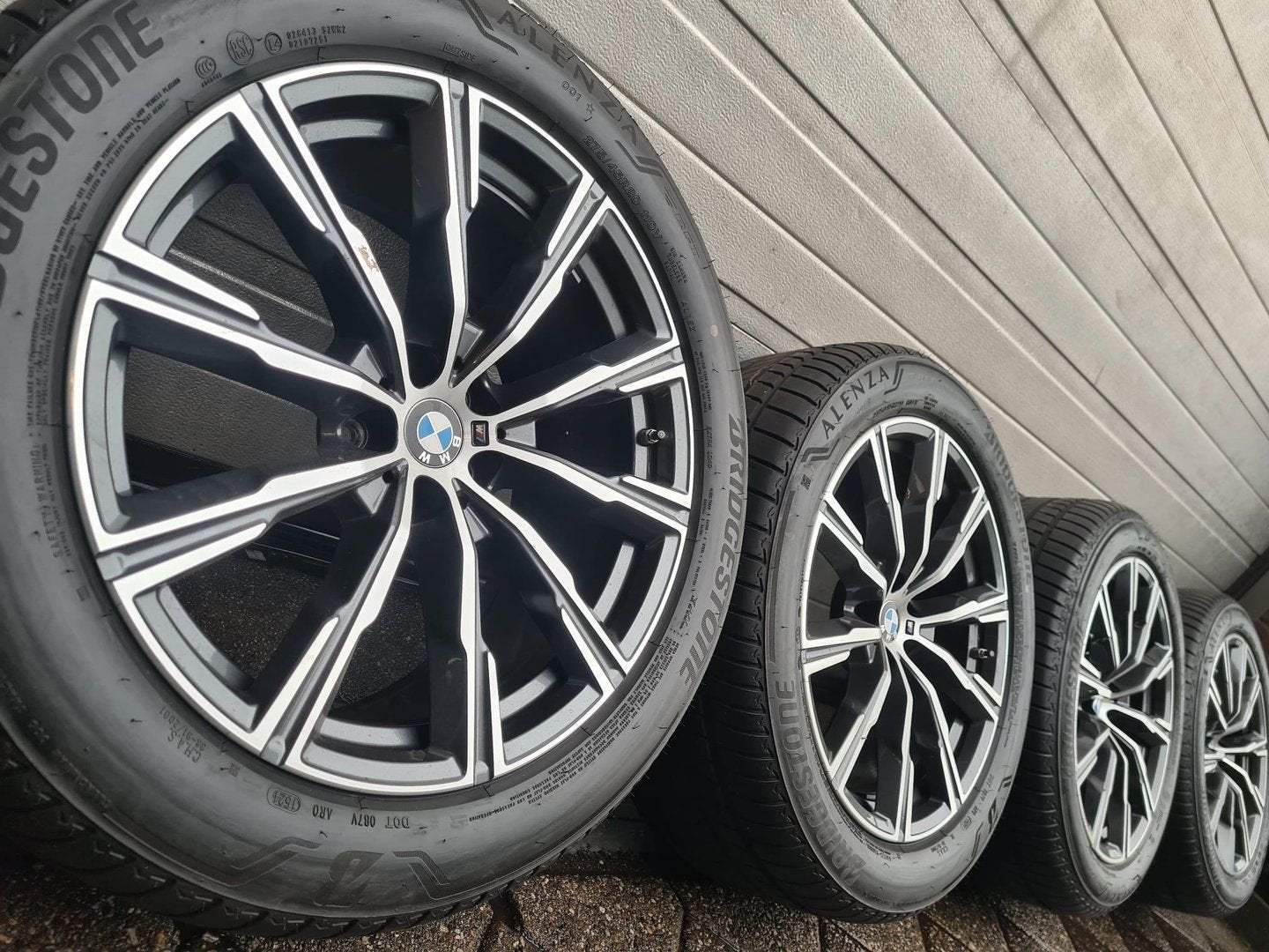 Orig 20 inch BMW X5 X6 G05 G06 740M breedset velgen banden, Auto-onderdelen, Banden en Velgen, Banden en Velgen, Zomerbanden, 20 inch