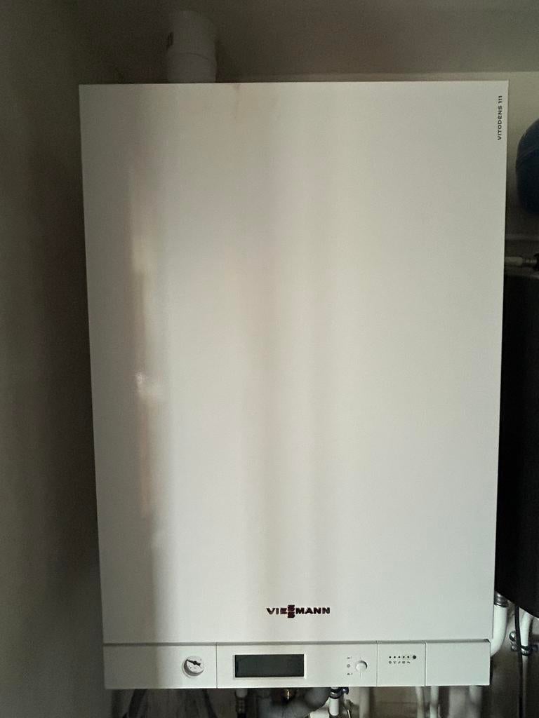 Chaudière gaz - boiler intégré Viessman 2021, Thermostat, Comme neuf, Enlèvement, 60 à 150 cm