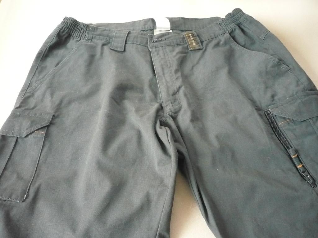Bermuda pour homme/homme XL NEW, Enlèvement ou Envoi, Neuf, Taille 56/58 (XL), Gris