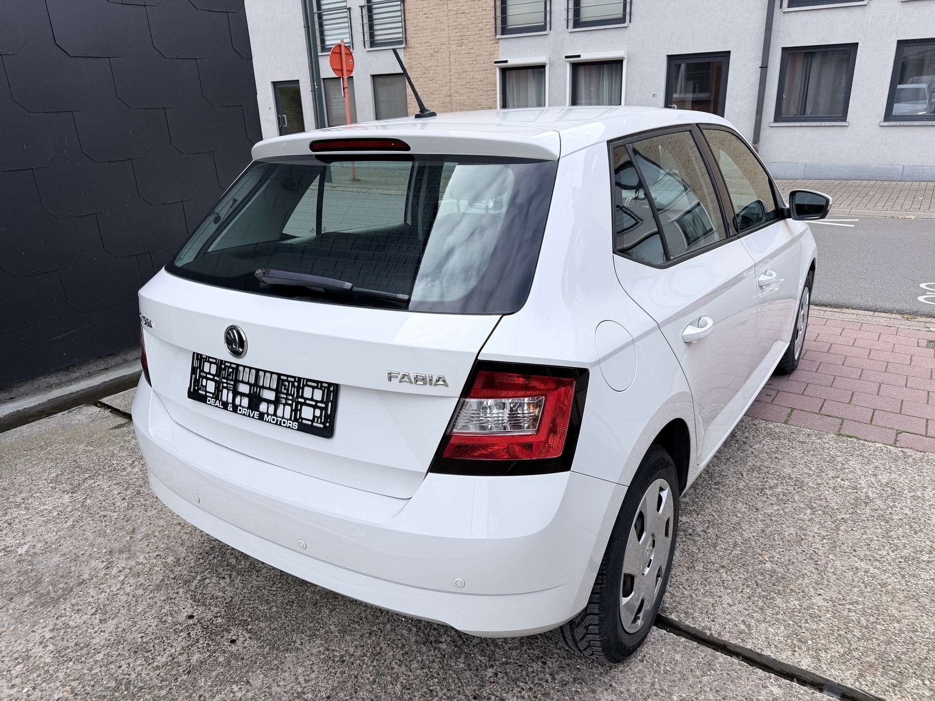 Skoda Fabia 1.0 I EDITION ACTIVE | AIRCO | PDC, Autos, Achat, Euro 6, Entreprise, Boîte manuelle