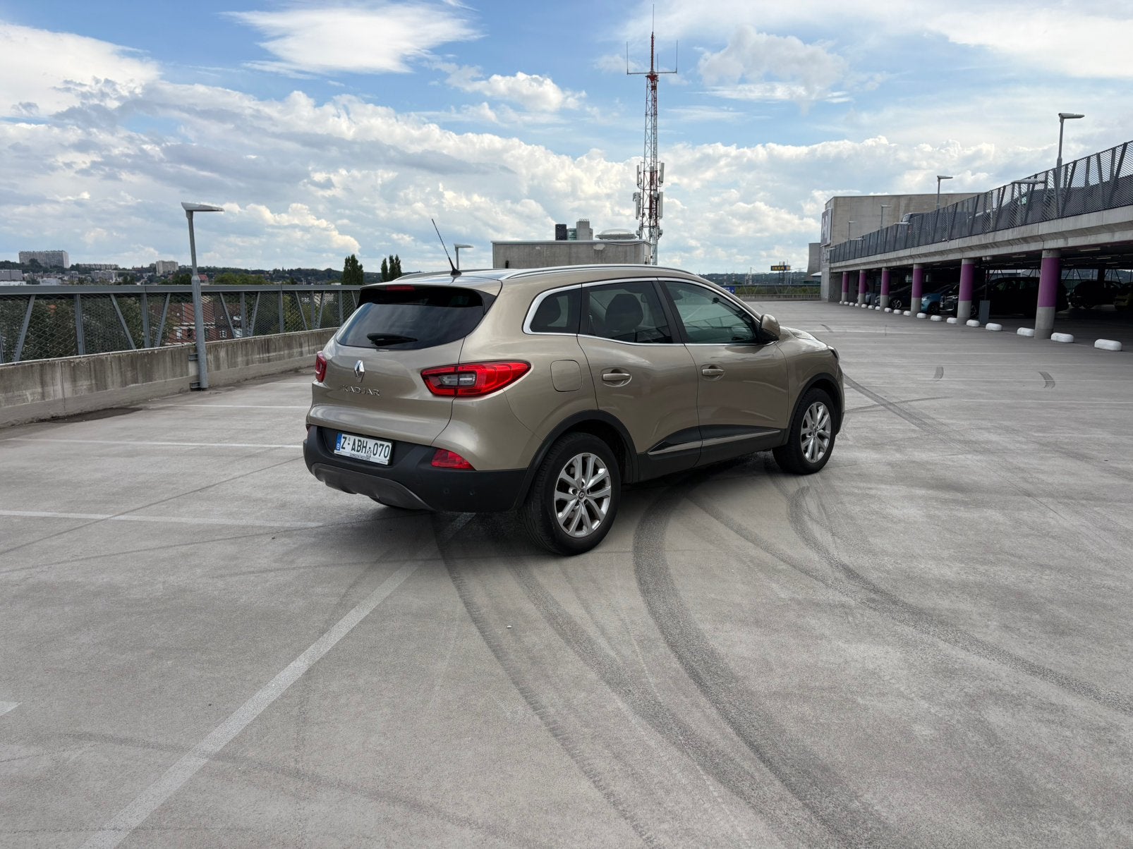 renault kadjar essence, Auto's, Renault, Voorwielaandrijving, Kadjar, Bruin, Bedrijf