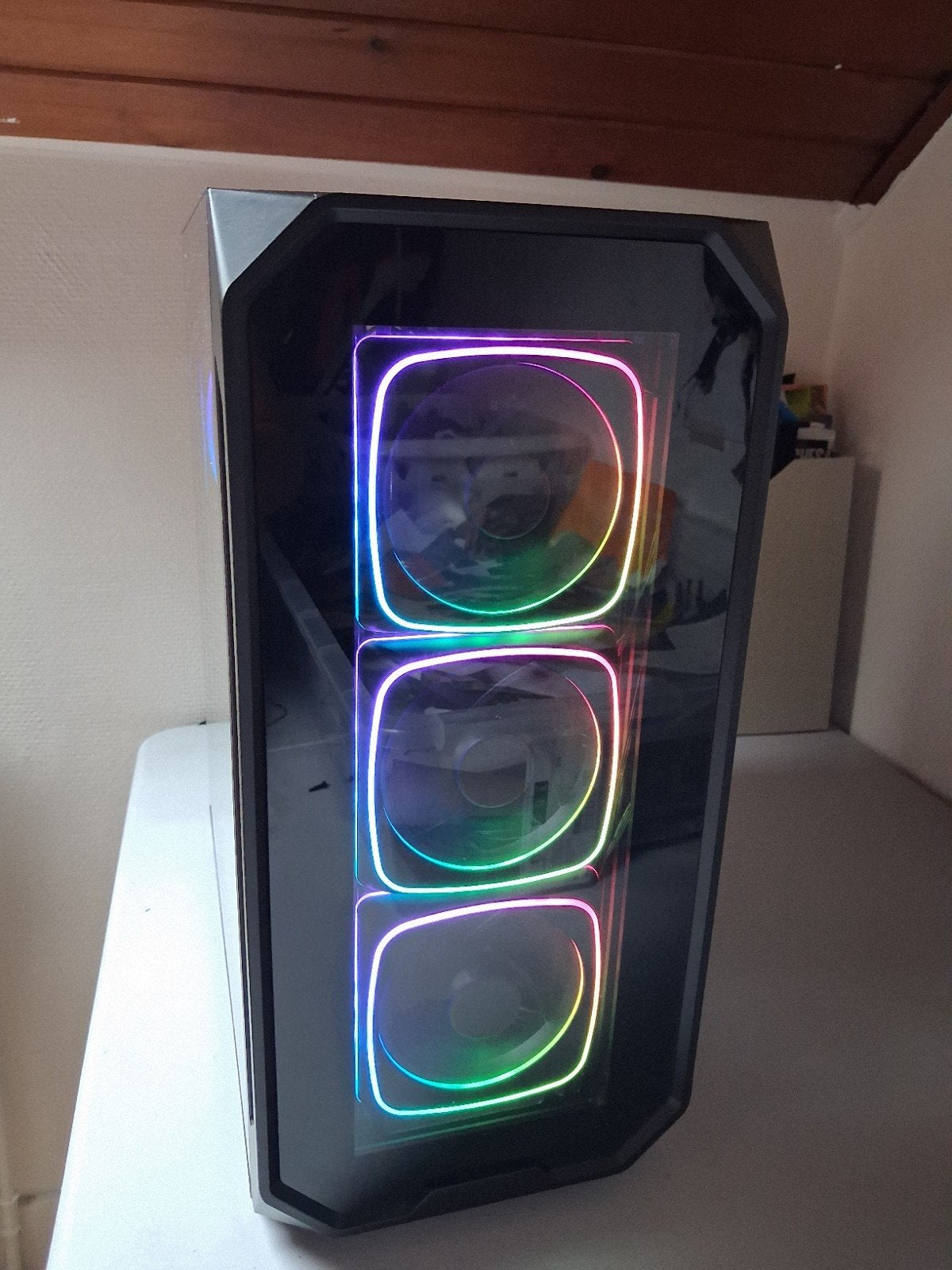 RGB-gaming-pc, MSI, Refurbished, AMD Ryzen 7, Gaming