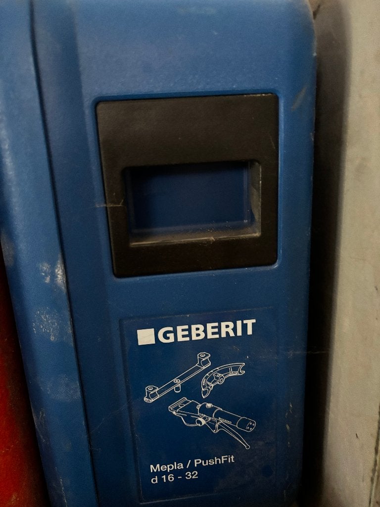 Geberit plooitang, Doe-het-zelf en Bouw, Ophalen, Gebruikt, Overige typen