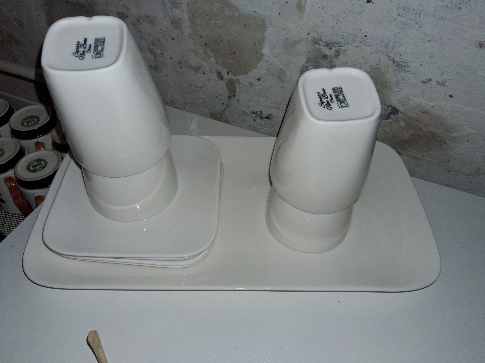 servies action, Huis en Inrichting, Ophalen, Zo goed als nieuw, Klassiek, Kop(pen) en/of Schotel(s)