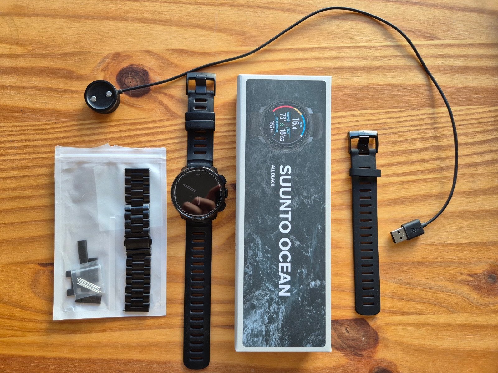 Ordinateur de plongée/montre de sport Suunto Ocean All Black, Étanche, Enlèvement ou Envoi, Comme neuf, Suunto
