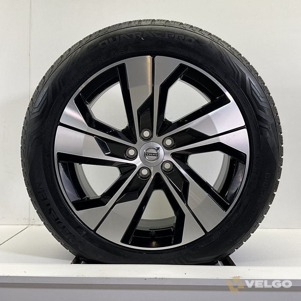 VOLVO V60 CROSS COUNTRY VELGEN SET WINTERBANDEN 18 INCH *, Pneus et Jantes, Véhicule de tourisme, Pneus été, -
