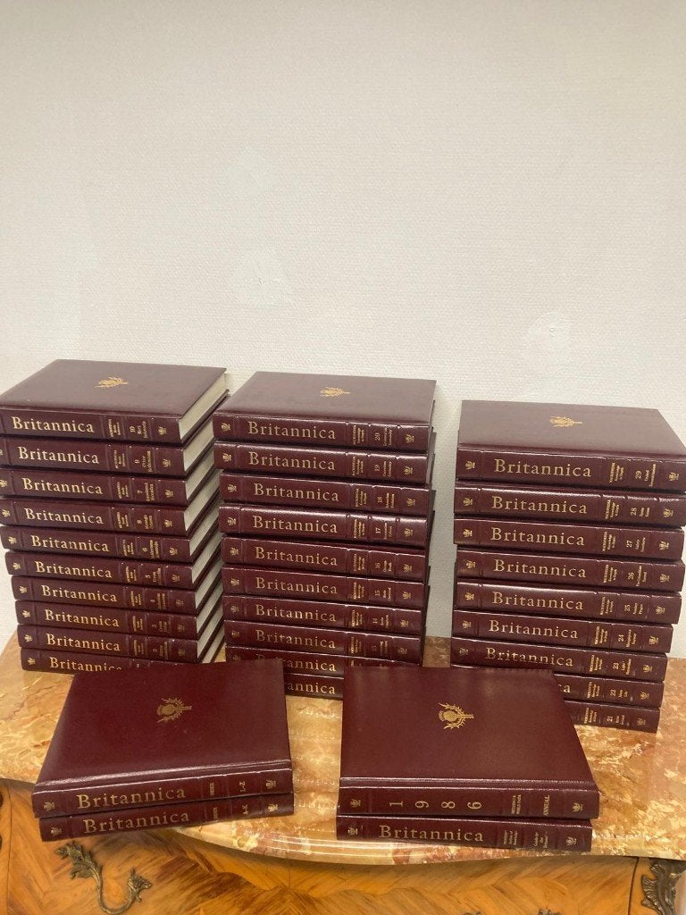 Encyclopedia Britannica 1986 Édition Deluxe, Livres, Encyclopédies, Série complète, Enlèvement, Général, Comme neuf