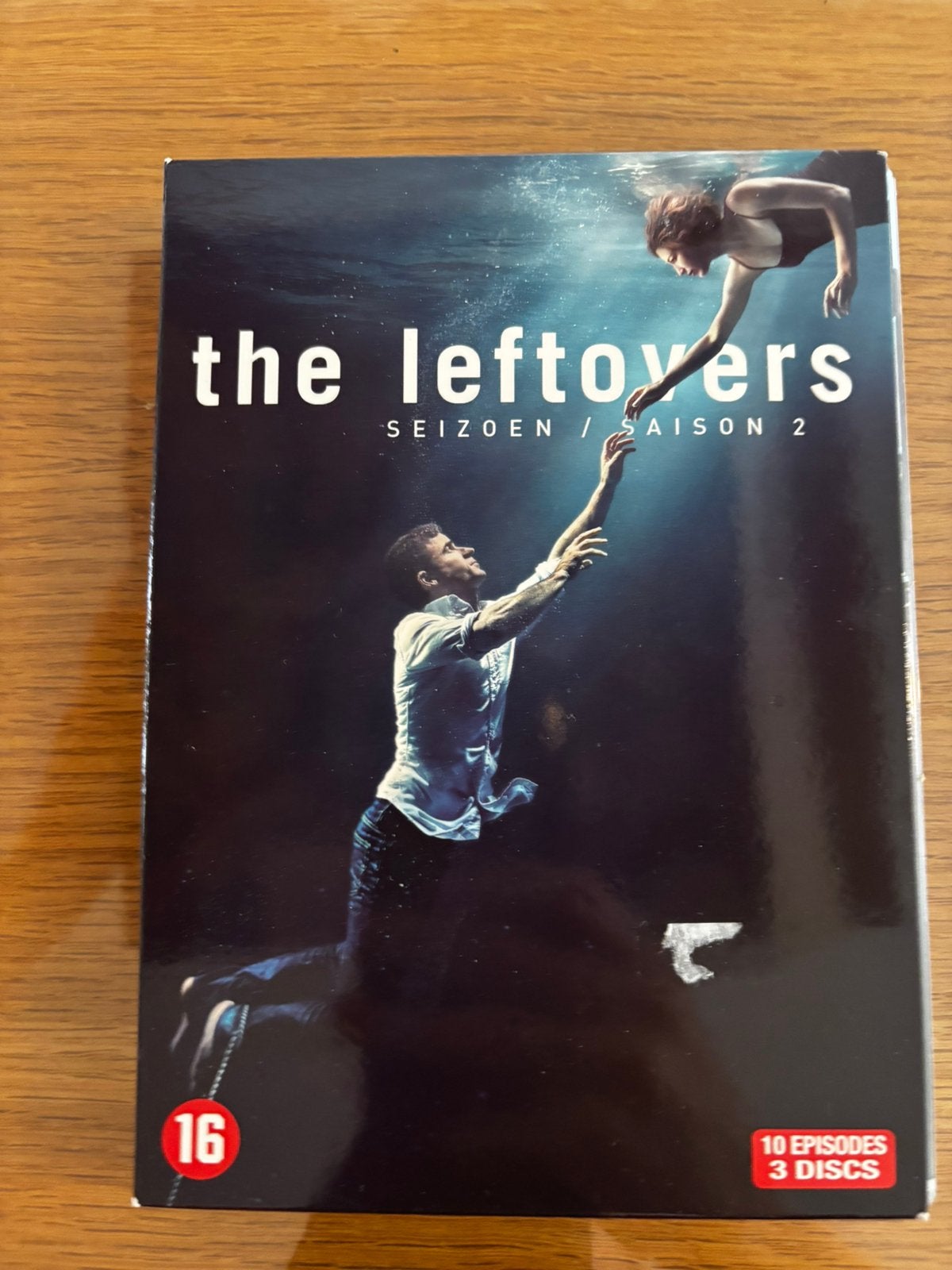 The Leftovers seizoen 2 DVD set, Ophalen of Verzenden, Zo goed als nieuw, Drama, Seizoen 2