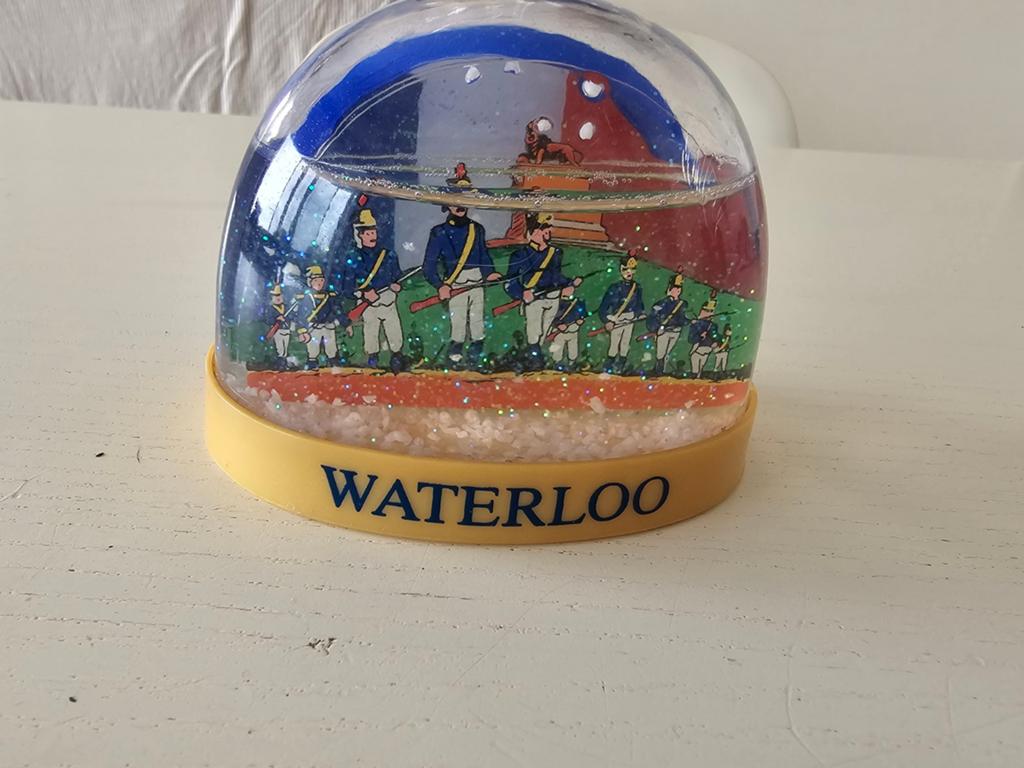 sneeuwbol waterloo, Ophalen of Verzenden