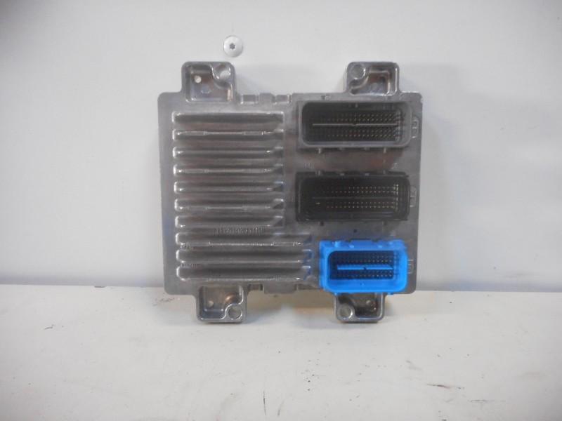 CALCULATEUR MOTEUR ECU Opel Zafira Tourer (P12) (12673225), Utilisé, Opel