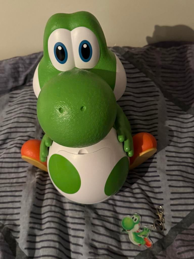 Yoshi popcorn bucket met eventueel Yoshi sleutelhanger, Collections, Enlèvement ou Envoi, Comme neuf