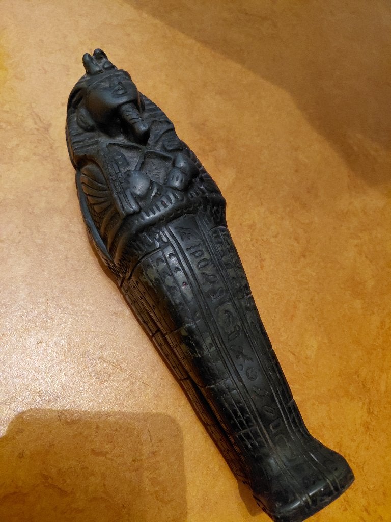 Sarcofaag met mummie in steen, Ophalen, Zo goed als nieuw