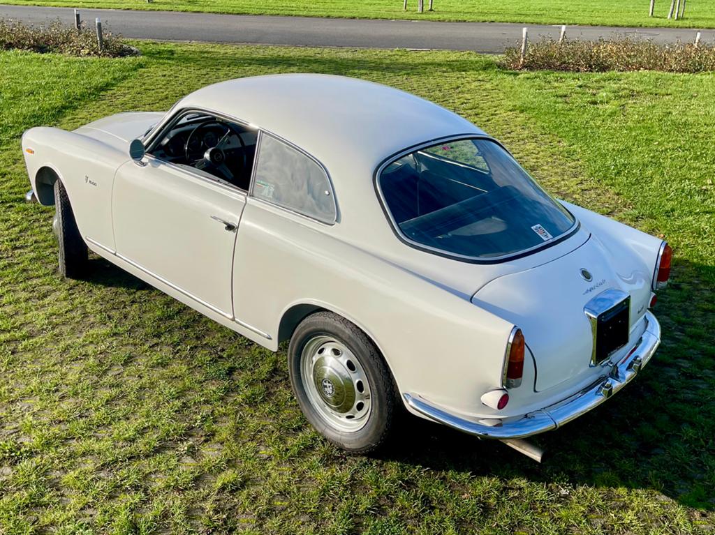 Alfa Romeo Giulia Sprint 1600, foto 5