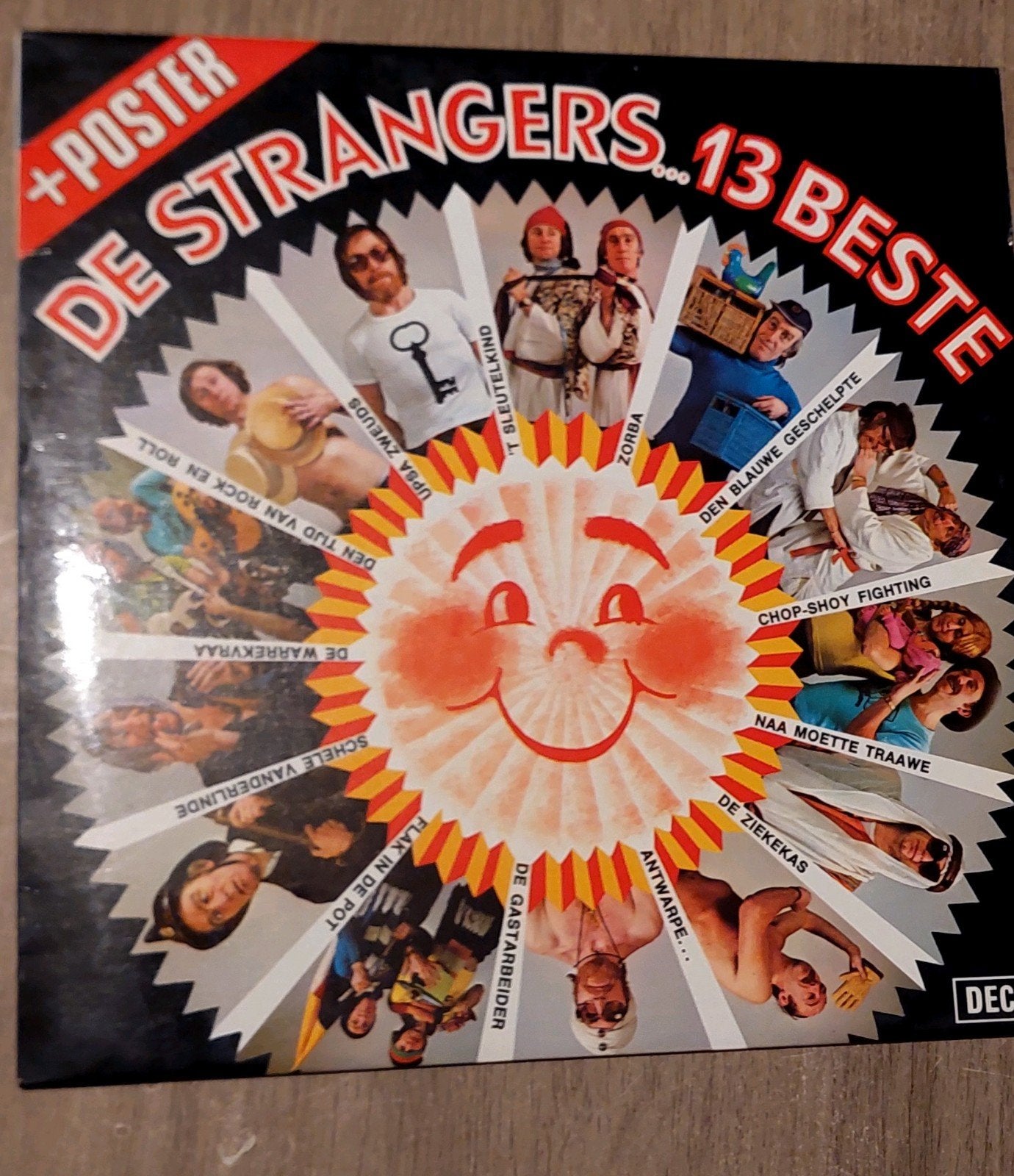 lp de strangers, Ophalen