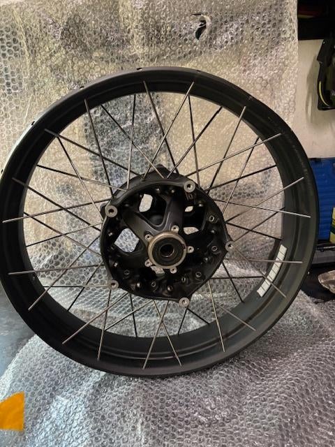BMW 1200/1250 GS spaakvelg voor, Motoren, Ophalen