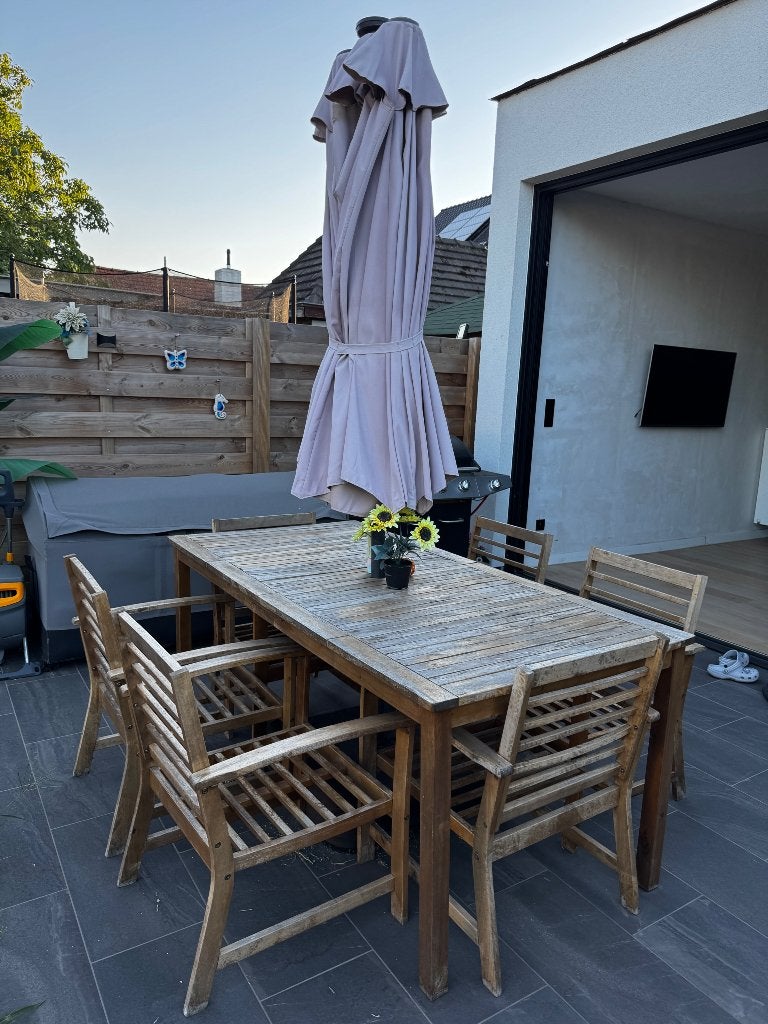 Houten tuintafel met 6 stoelen en dubbelparasol, Tuin en Terras, Tuintafels, Ophalen, Zo goed als nieuw, Rechthoekig, Hout