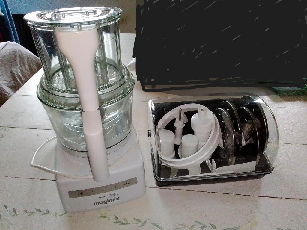 Robot de cuisine Magimix 3200 XL + boîte d’accessoires, Electroménager, Enlèvement ou Envoi, Neuf