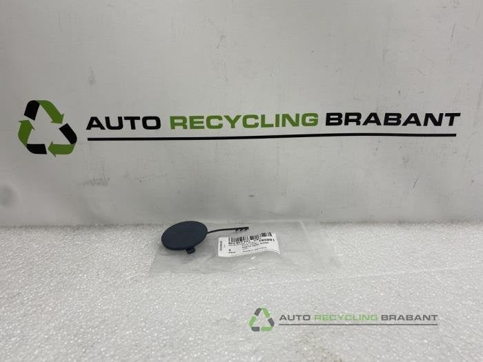 Protection crochet de remorquage avant d'un Audi A4, Autos : Pièces & Accessoires, -, 3 mois de garantie, Utilisé, -