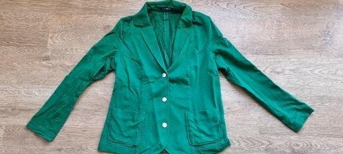 groene trui / blazer River Woods maat smal - medium, Kleding | Dames, Maat 38/40 (M), River Woods, Ophalen of Verzenden, Zo goed als nieuw