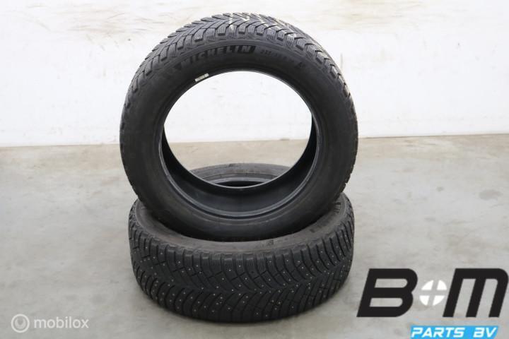 2 x 2355518 104T Michelin X-Ice North4 SPIKES! 5mm 235 55 18, Auto-onderdelen, Banden en Velgen, Band(en), Gebruikt