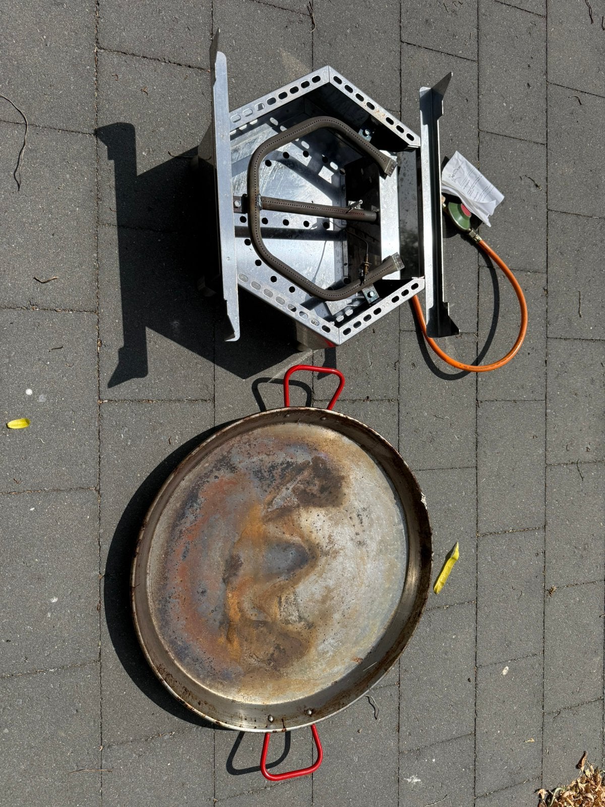 Paella pan op gas, Ophalen, Zo goed als nieuw