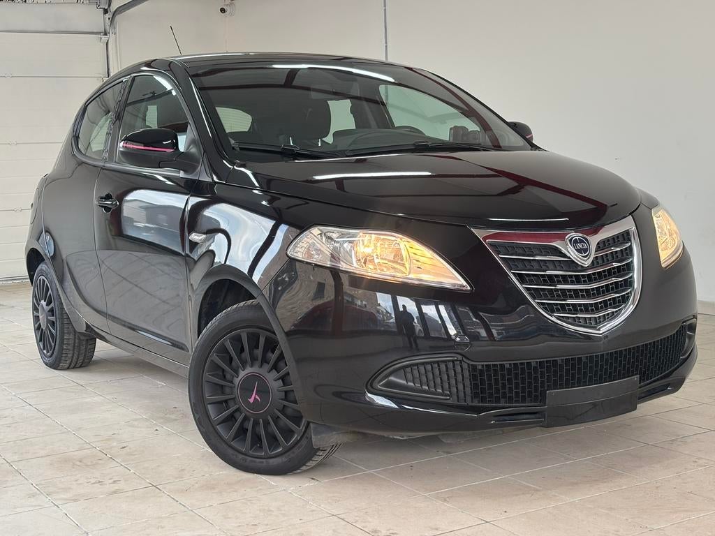 Lancia ypsilon 1.2i annee 2013 37000km euro 5, Autos, Lancia, Euro 5, Achat, 5 portes, Particulier