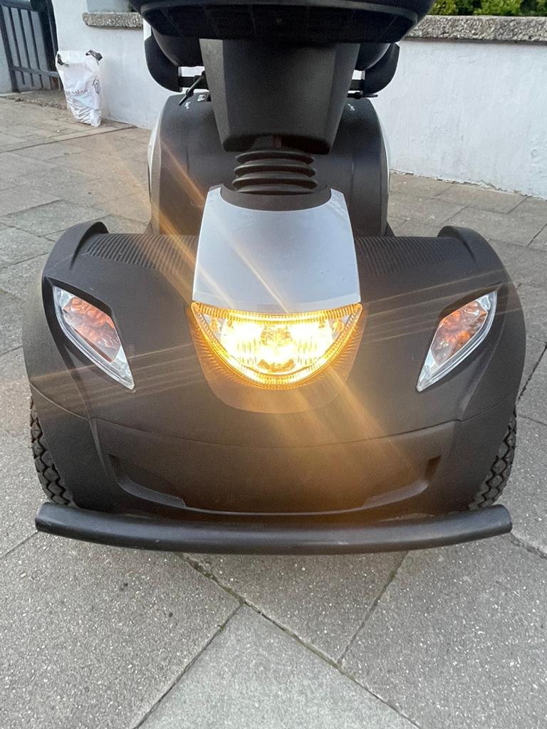 Scootmobiel Invacare Comet Pro elektrische scooter, Diversen, Ophalen of Verzenden, Inklapbaar, Zo goed als nieuw, Elektrische rolstoel