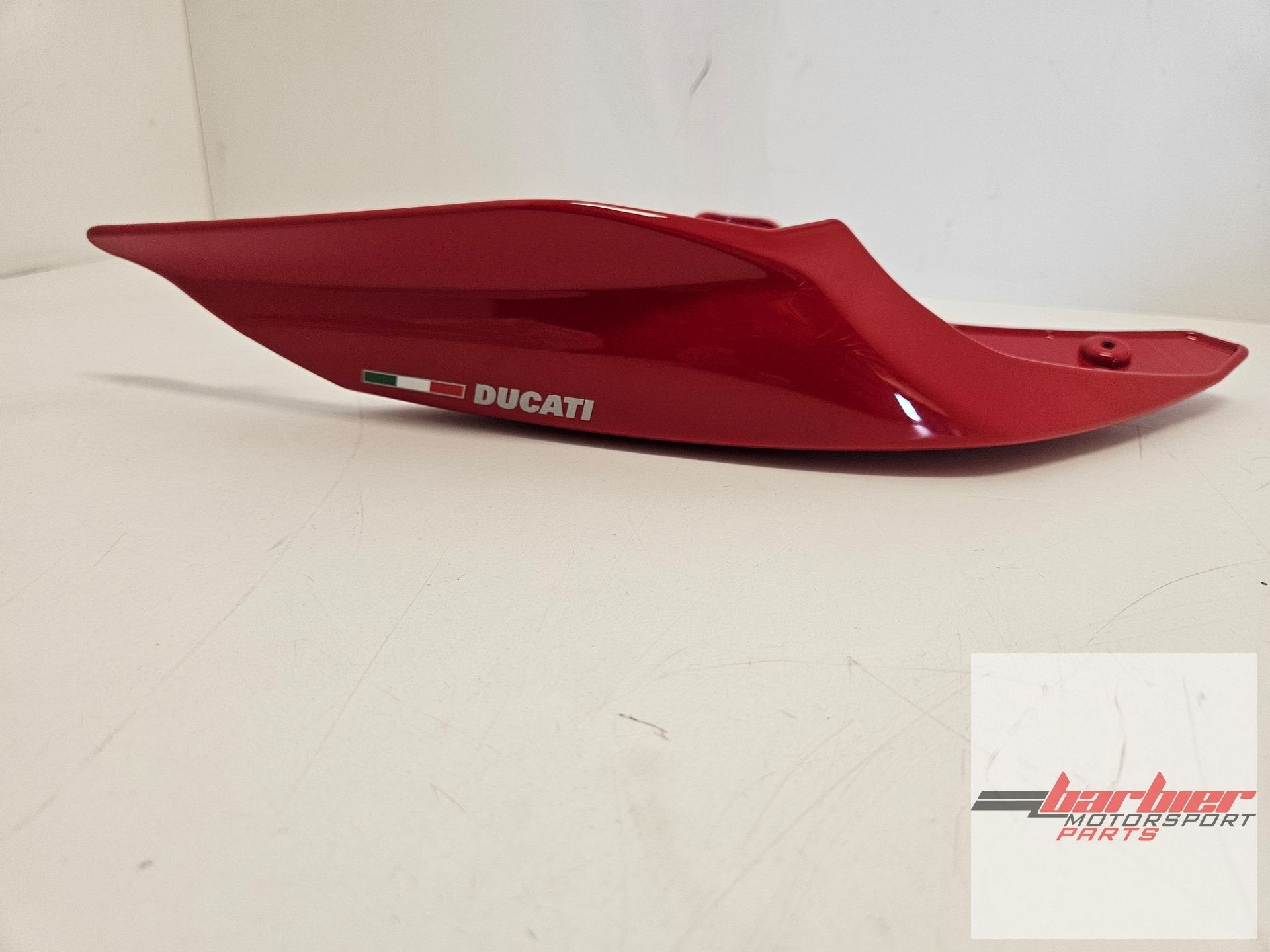 DUCATI PANIGALE V4 18-24 RECHTS RIGHT LOWER FAIRING PANEL CO, Enlèvement ou Envoi, -, -, -