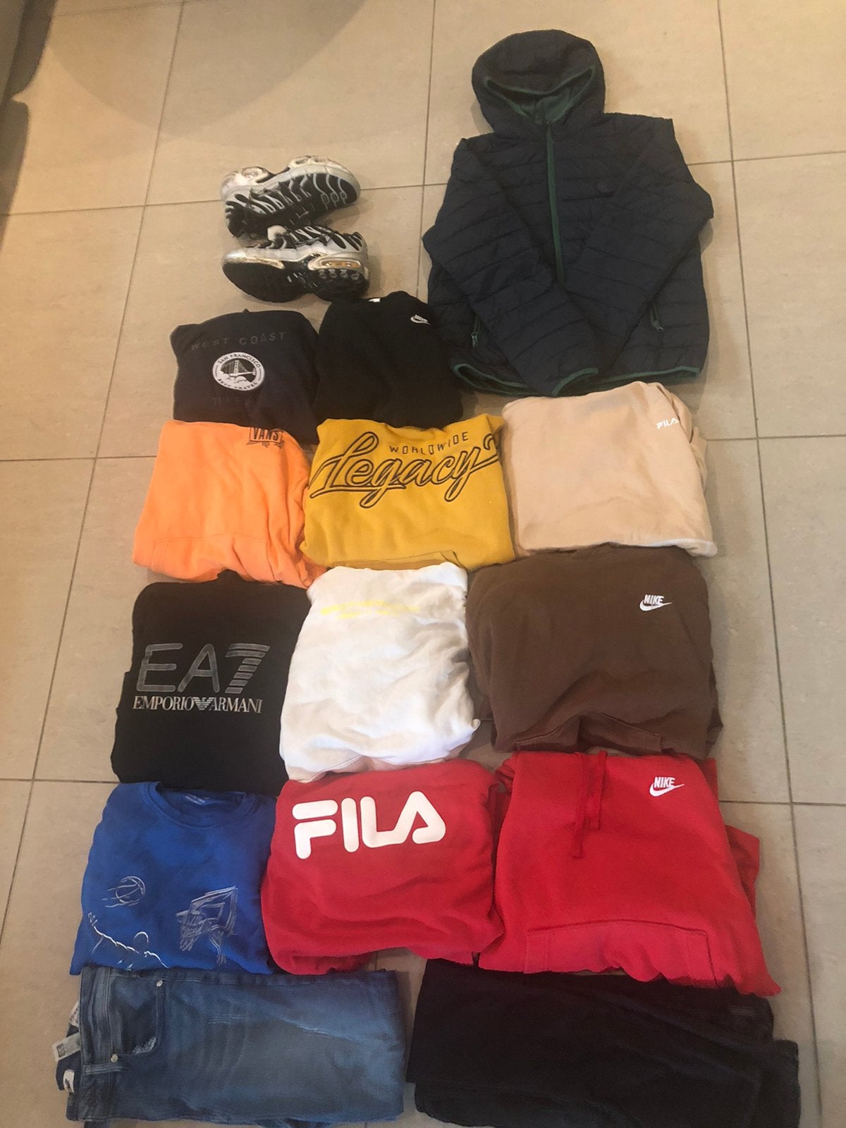 Heel grote bundel van 11truien, een jas, schoenen, 2broeken., Ophalen of Verzenden, Zo goed als nieuw, Maat 46 (S) of kleiner