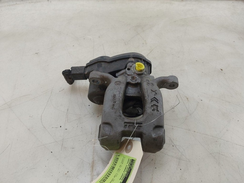 REMKLAUW RECHTS ACHTER Opel Corsa F (UB / UH / UP), Gebruikt, Postoffice@zf.com, Löwentaler Straße 20
88046  Friedrichshafen, DE