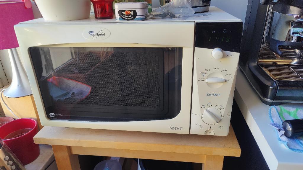 Four à micro-ondes Whirlpool Crisp, Four, Enlèvement, Utilisé, 45 à 60 cm