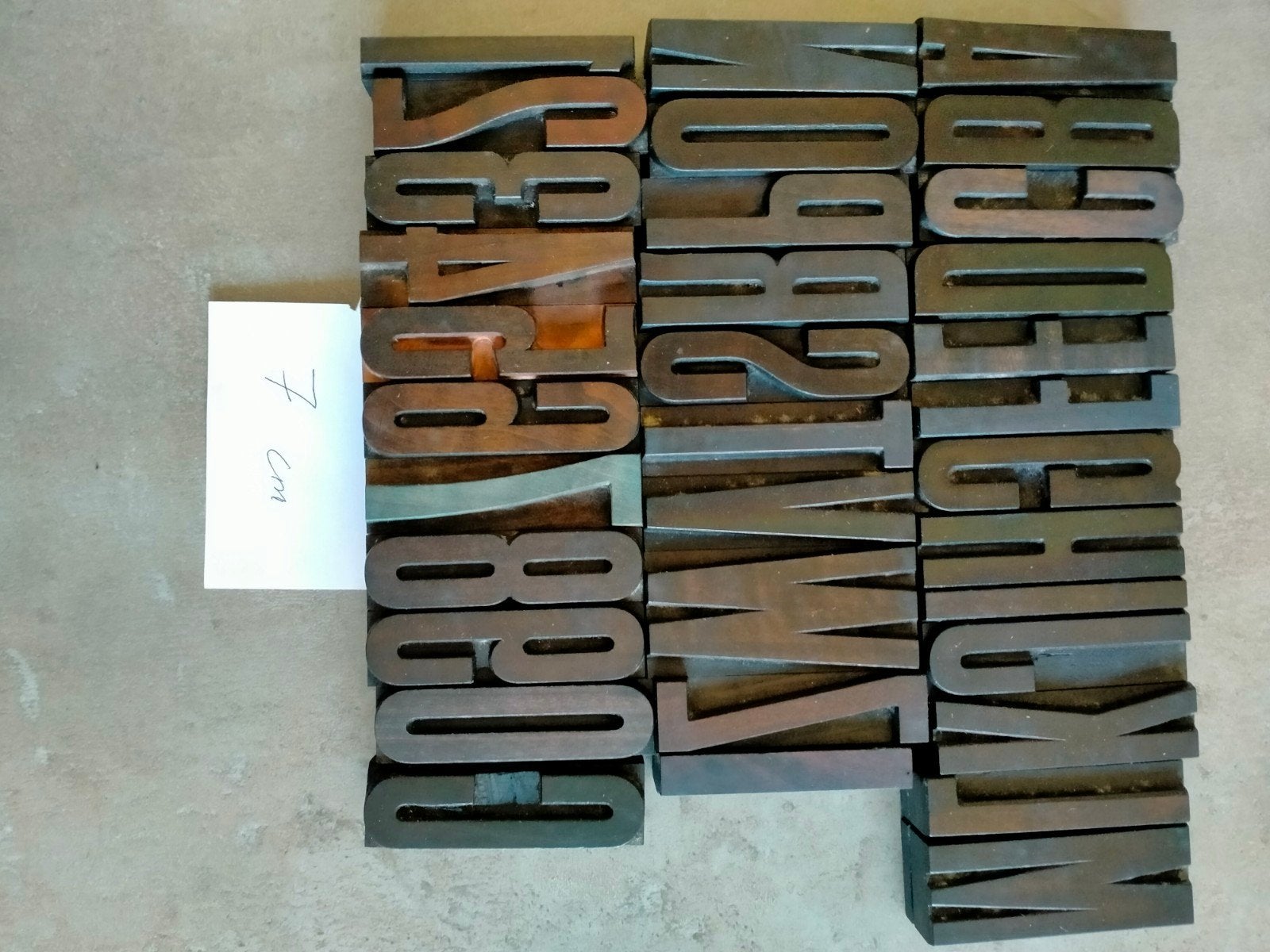 Lot oude houten drukletters 7 cm, Ophalen of Verzenden
