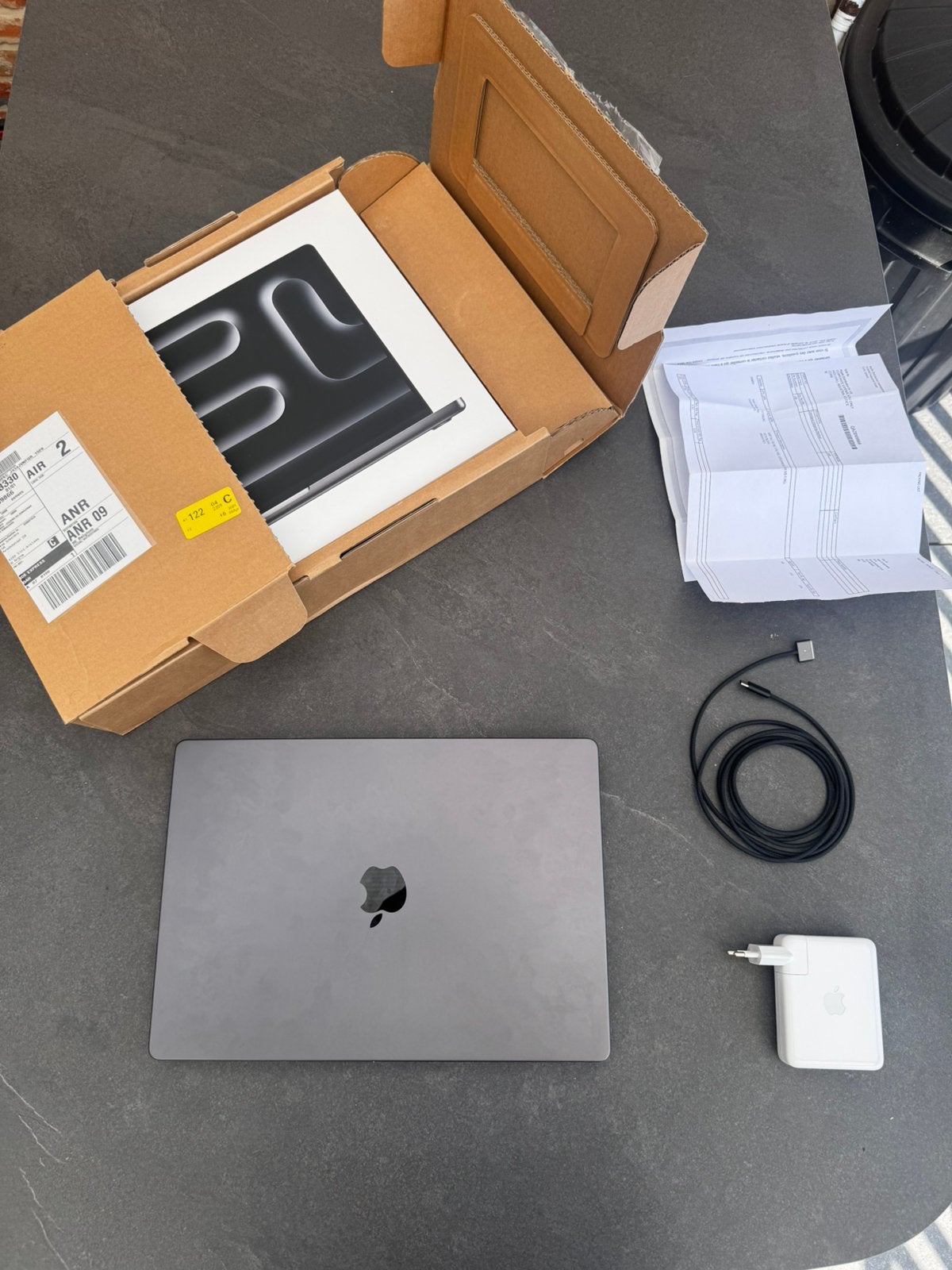 Macbook Pro M4 Max 64GB RAM 40-core GPU, Ophalen, Zo goed als nieuw, Azerty, SSD