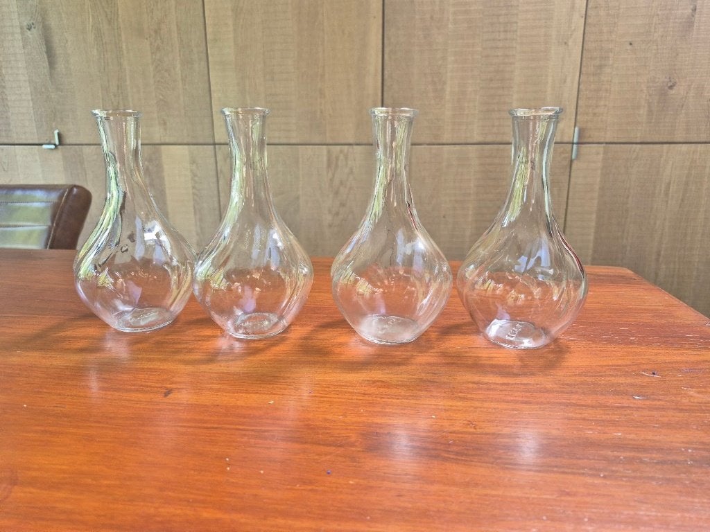 15 glazen vaasjes, Transparant, Ophalen of Verzenden, Geschikt voor buiten, 17 cm