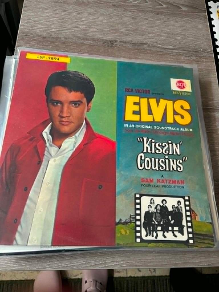 Elvis lp, Kissin' cousins, Duitse persing, orange label., Ophalen of Verzenden, Zo goed als nieuw, 12 inch, Inclusief binnenhoes
