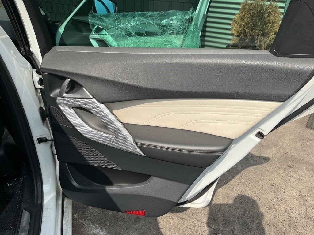 PORTIERBEKLEDING RECHTS ACHTER Citroën DS5 (KD / KF), Gebruikt, Citroën, Kontakt-citroen@citroen.com, Citroën Deutschland GmbH