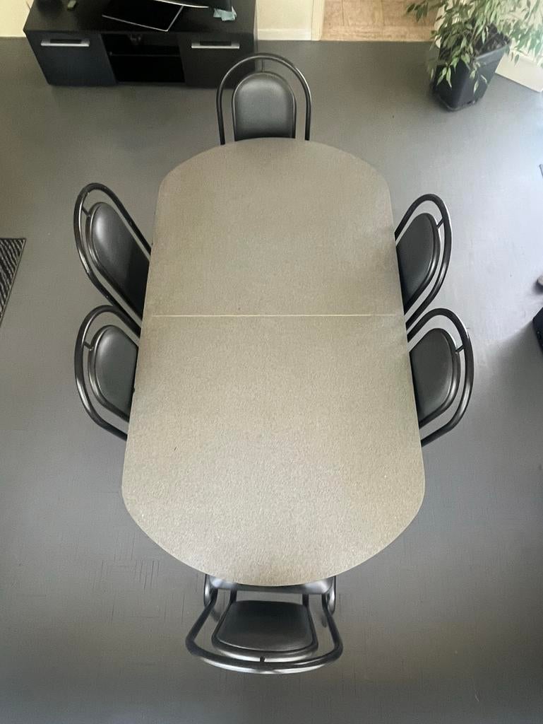 Tables de salle à manger grises et noires, Cinq personnes ou plus, 150 à 200 cm, 50 à 100 cm, Enlèvement