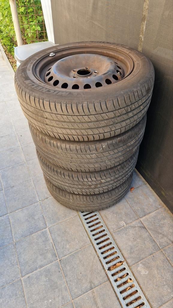 Pneus d'été sur jantes pour Ford Focus ou mondeo, Autos : Pièces & Accessoires, Pneus & Jantes, Enlèvement, Pneus été, Jante(s)
