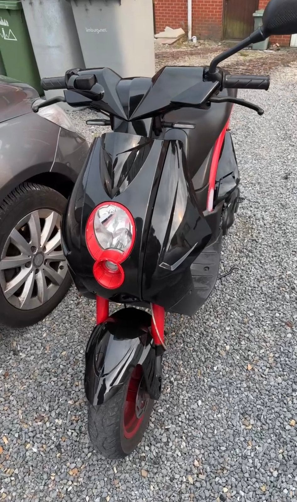 Peugeot ludix 70cc. Snel weg!, Fietsen en Brommers, Ophalen, Zo goed als nieuw, Benzine