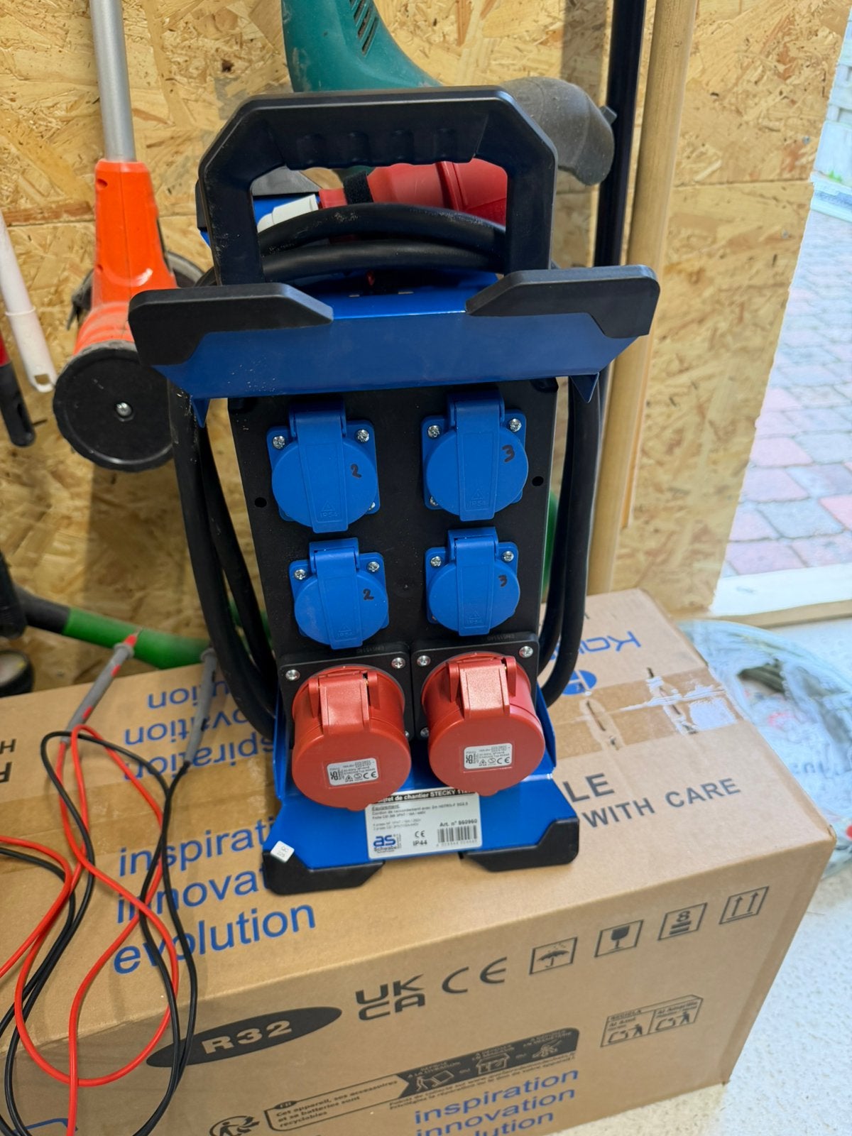 Verdeelbord 3 fase naar mono + 3 fase, Doe-het-zelf en Bouw, Ophalen, Zo goed als nieuw