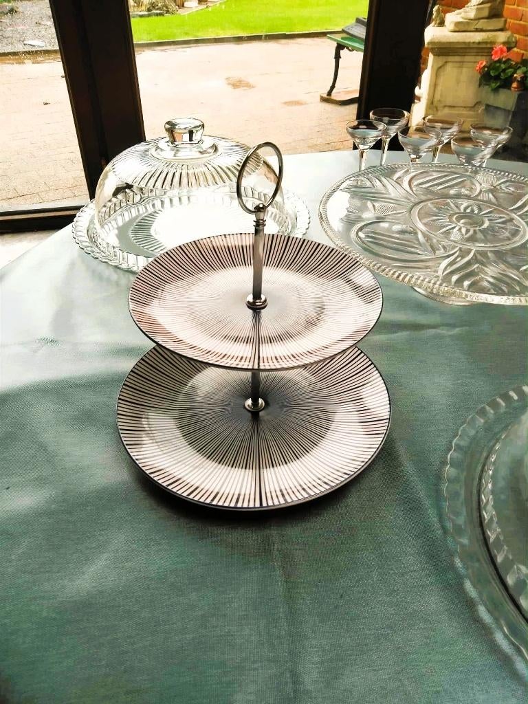 2‑laagse etagère in New Bone China (Loft)., Antiek en Kunst, Ophalen of Verzenden