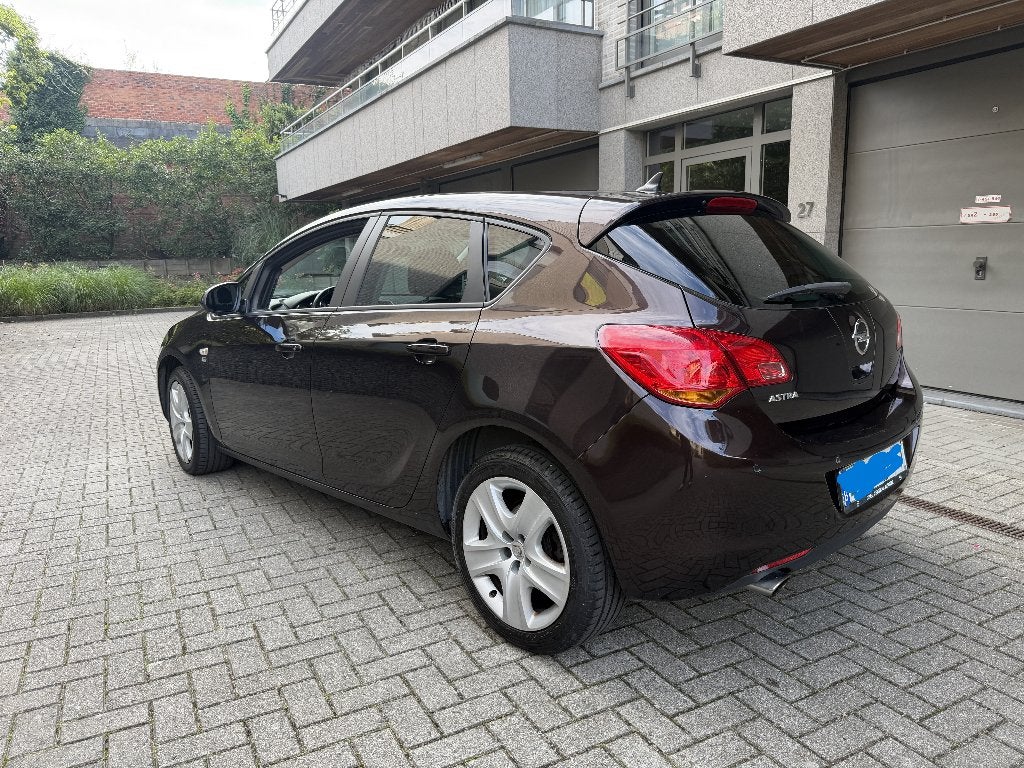 Opel Astra 1.4 benzine 1e eigenaar * airco notebook, Auto's, Automatische klimaatregeling, Bedrijf, Astra, Euro 5
