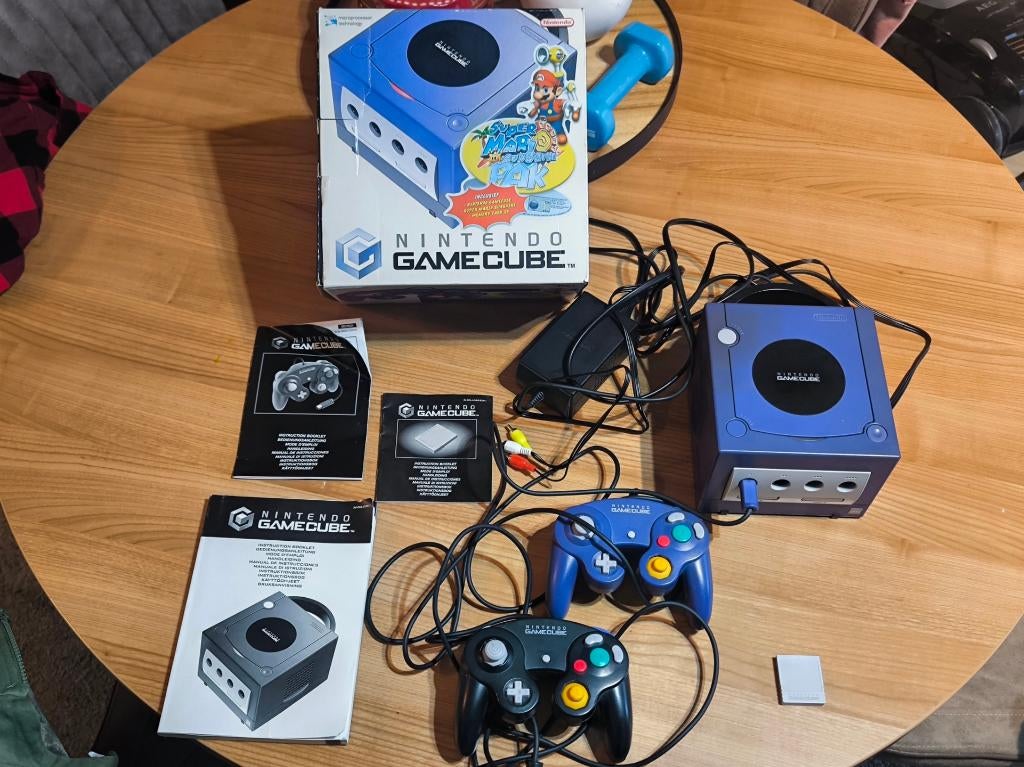 Game Cube, Nintendo 64, GameWatchBoy, SuperMario Bros koffer, Ophalen, Gebruikt, Overige genres, 1 speler