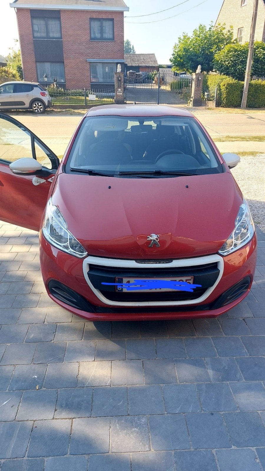 Peugeot 208, Autos, Peugeot, Rouge, Euro 5, Achat, 50 kW