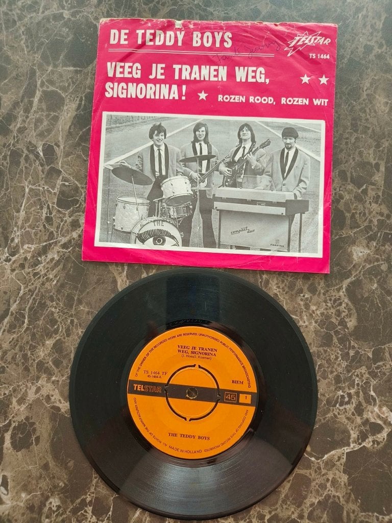 De teddy boys ' Veeg je tranen weg signorita ', CD & DVD, Vinyles | Néerlandophone, Enlèvement ou Envoi, Utilisé, Chanson réaliste ou Smartlap