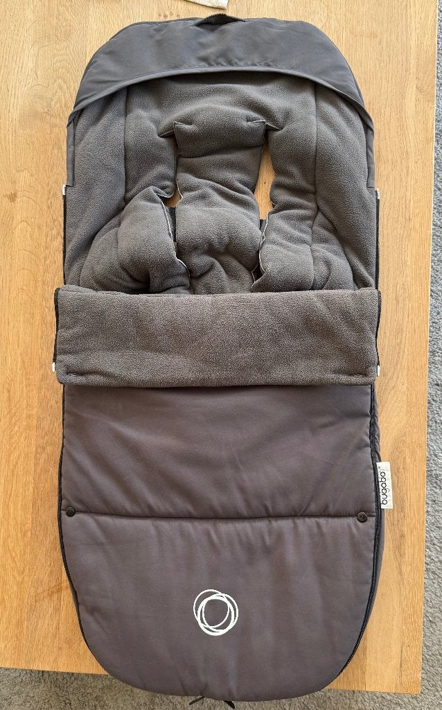 Donkergrijze bugaboo voetenzak, Kinderen en Baby's, Ophalen, Bugaboo