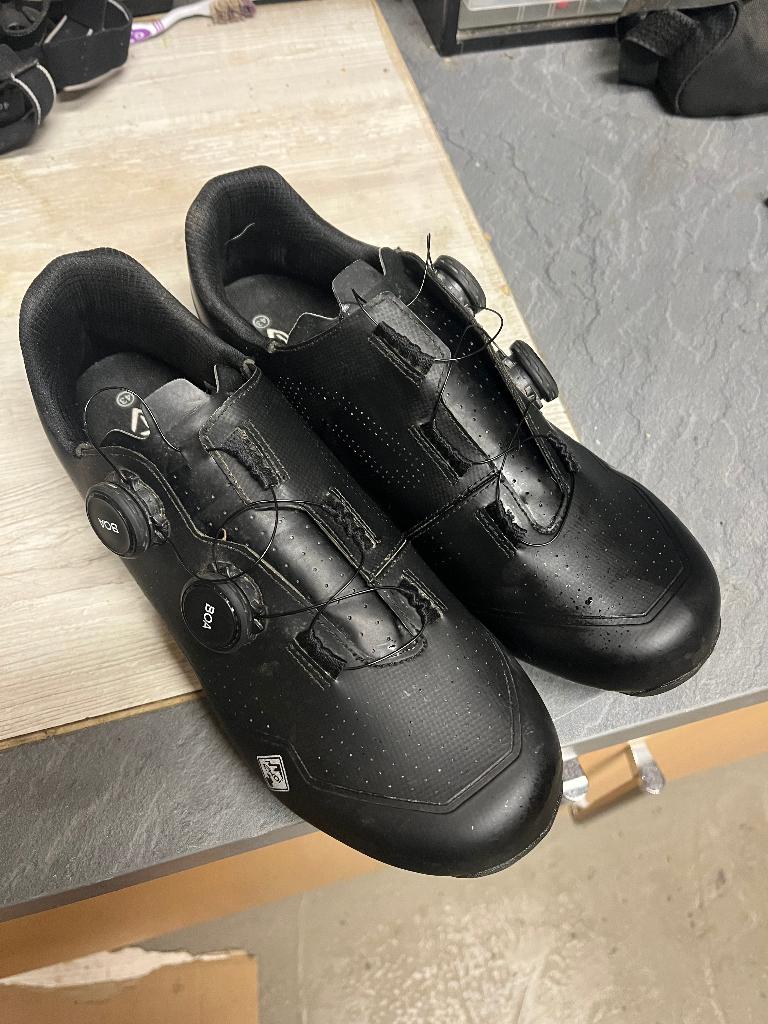 Chaussure gravel Fizik, Ophalen
