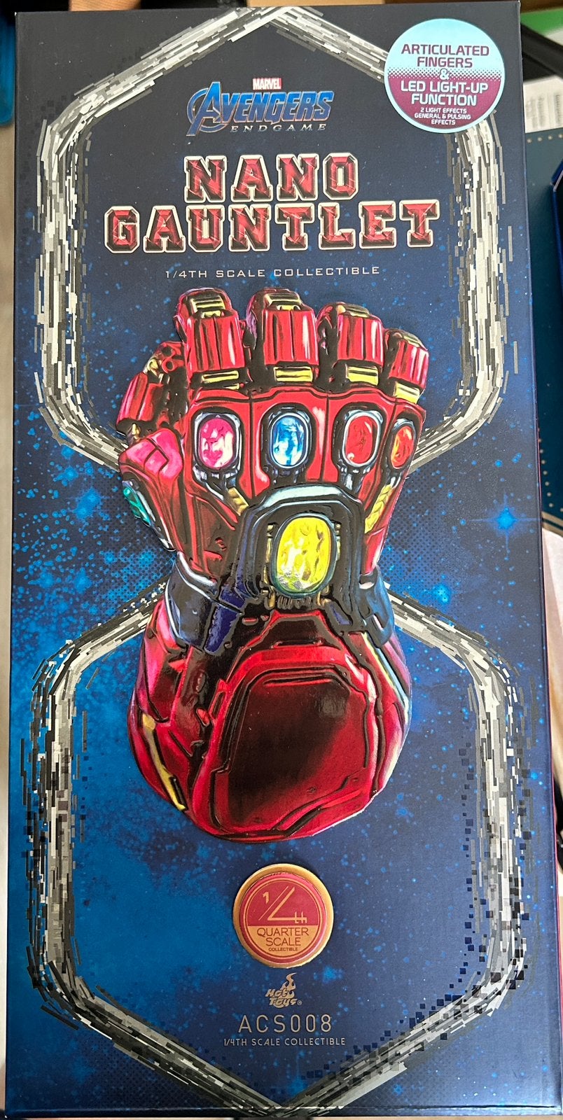 Hot Toys Nano Gauntlet - Iron Man, Verzamelen, Ophalen of Verzenden, Gebruikt