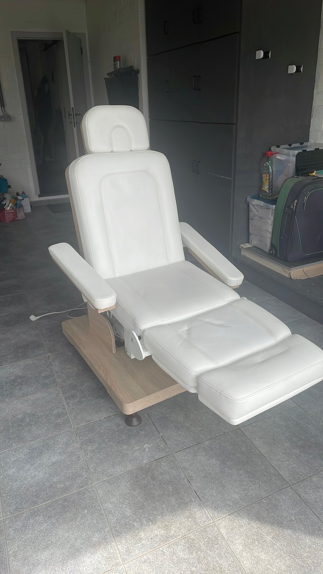Schoonheids-behandelstoel, Sport en Fitness, Massageproducten, Ophalen, Zo goed als nieuw, Massagetafel
