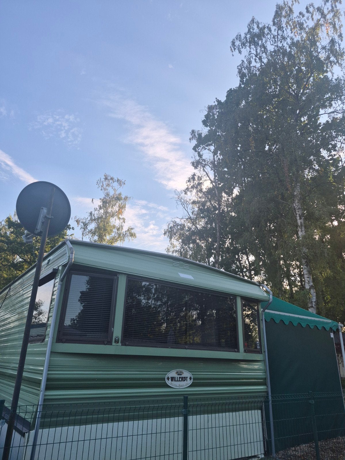 Stacaravan Willerby Te Koop !!, Caravans en Kamperen, Meer dan 6